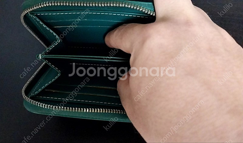 고야드 마티뇽 PM 그린 지갑 상태S급 판매합니다.--1
