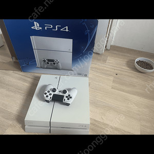 Ps4 화이트 1205A 버전 팝니다