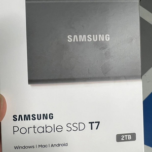 SSD T7 2TB 미개봉 팝니다