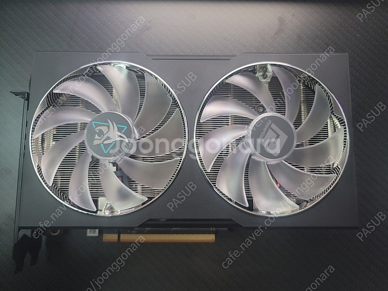 게이밍 그래픽카드 rx 6650xt 8gb 팝니다.--0