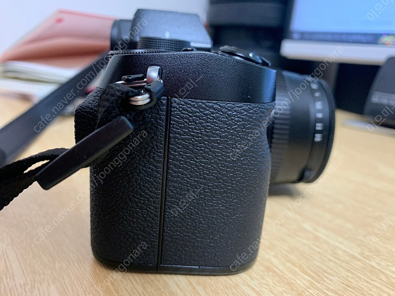 후지 x-s10 bady + 티티아티산 50mm 이미지