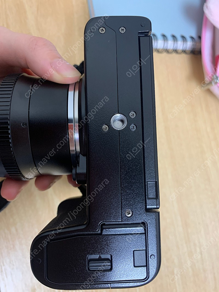 후지 x-s10 bady + 티티아티산 50mm 이미지