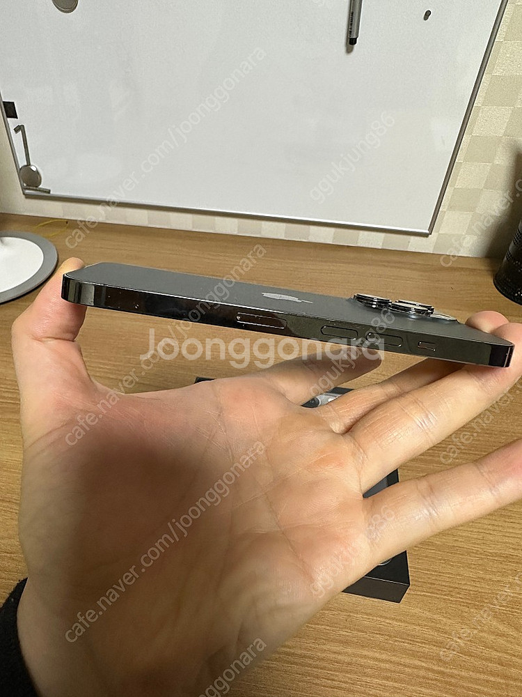 아이폰 13프로 pro 128 그래파이트 팝니다. 구성...--3