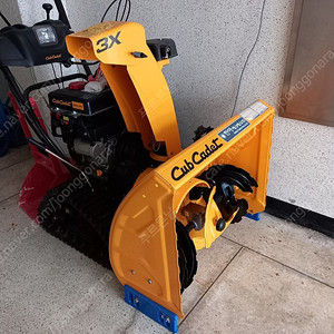 제설기(Cub-Cadet)-3X30TRAC (USA제품)