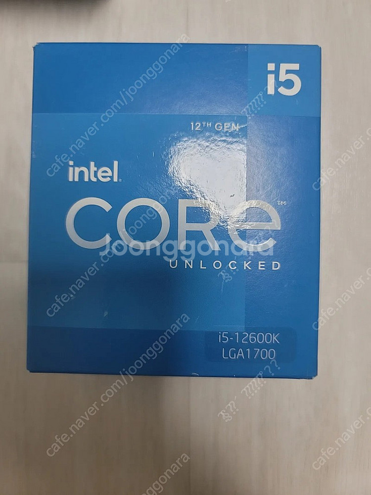 인텔 cpu i5-12600k 정품 미개봉--1