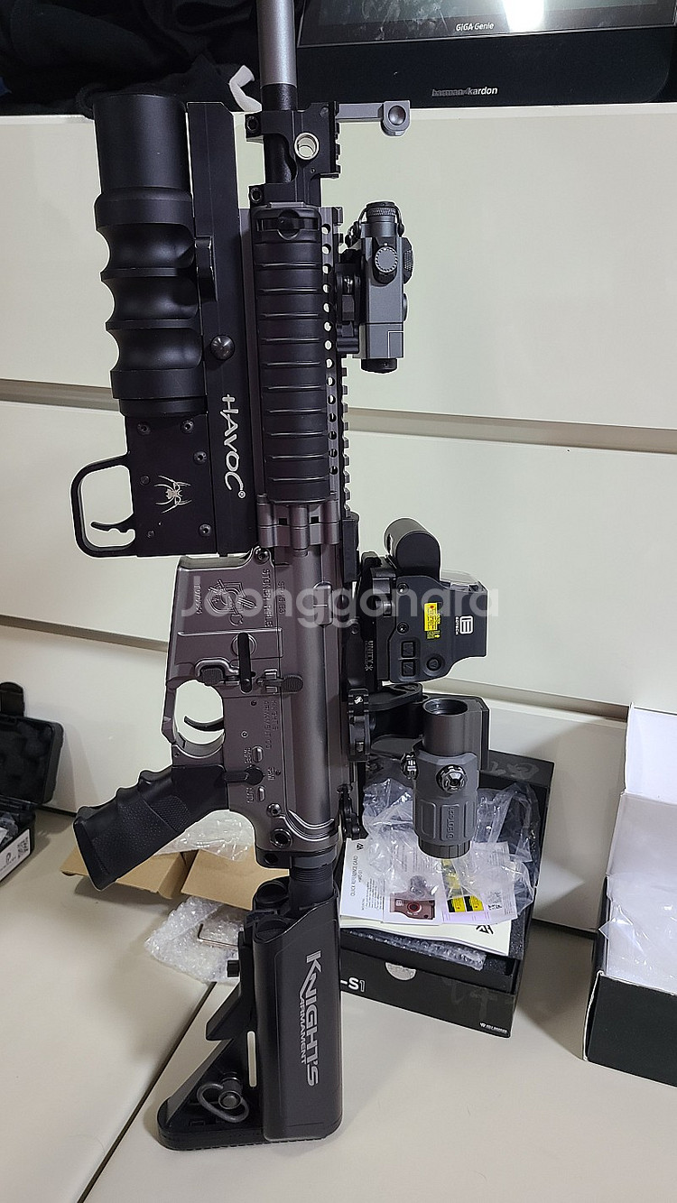 Sr16 끝판왕 풀셋팅 먹죽템팝니다.--9