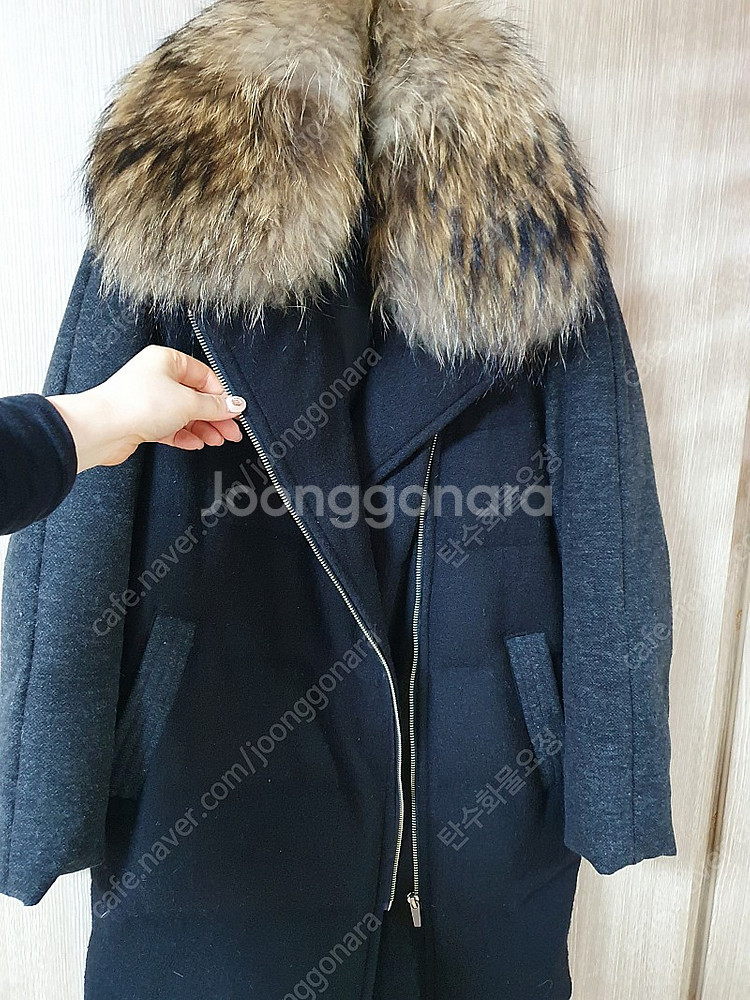 플라스틱아일랜드 라쿤털 자켓코트? (미착용)--1