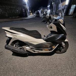 pcx 2015년식 80000키로 싸게팜