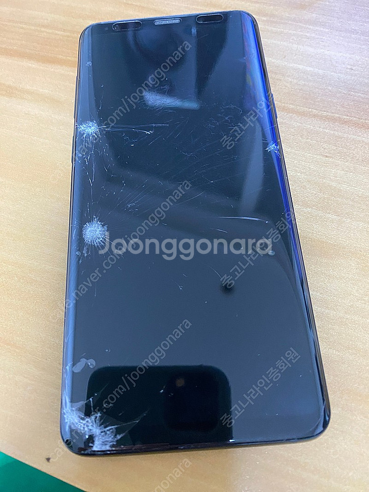 삼성 갤럭시 S9+ 256기가 액정유리 파손폰 택포 5...--6