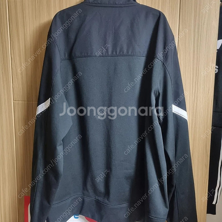 언더아머 골프자켓 L 판매--1