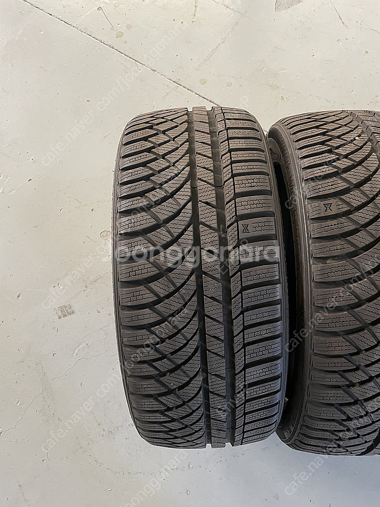 225 40 18 금호 윈터크래프트 wp72 두대분--9
