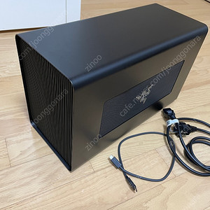 Razer Core X 외장 그래픽 독