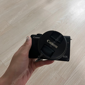 캐논 EOS M200 15-45 번들렌즈 세트 판매합니다