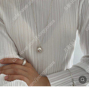 삐에뜨 스튜디오 Cave necklace 목걸이 새상품