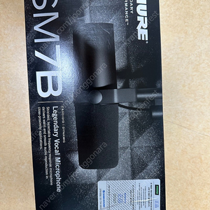 슈어(Shure) SM7b + 다이나마이트 , Focuslite 4i4 Gen3 일괄 판매합니다.