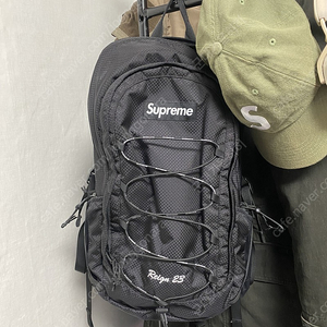 슈프림 22ss 백팩 팝니다. supreme 22ss backpack