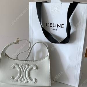 셀린느 Cuir triomphe bag 퀴르 트리오페 숄더백