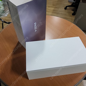 PICO4 피코4 128GB VR 기기 팝니다