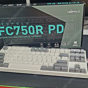레오폴드 FC750PR PD 저적 키보드 팝니다.