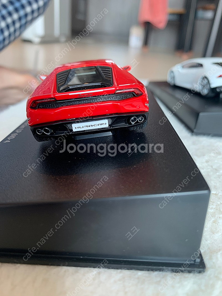 오토아트 1/43 람보르기니 우라칸 다이캐스트 팝니다--4