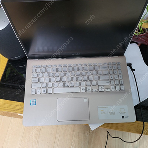 asus vivo북 s530f 최저가로 팝니다.