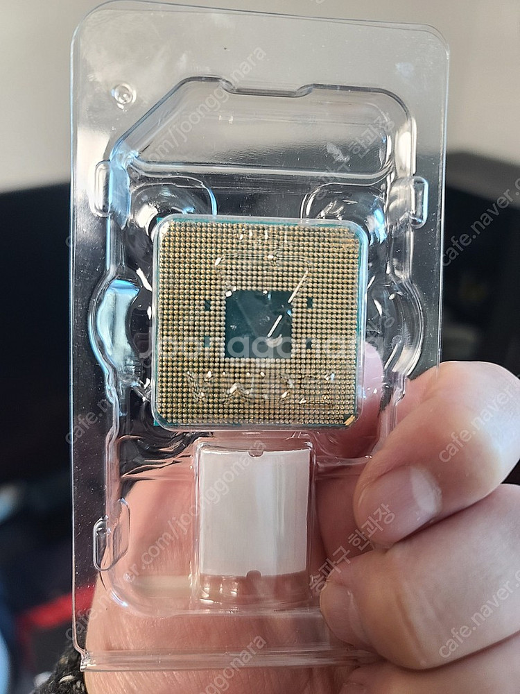 라이젠 2600x cpu팝니다 쿨러미사용포함--2