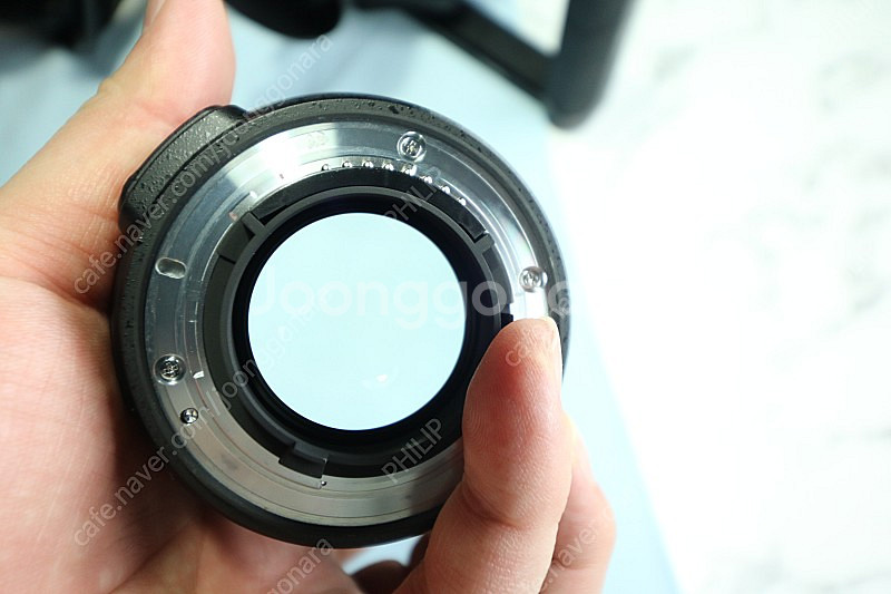 니콘 50mm(50.4g), 85mm(85.8g) 렌즈...--6