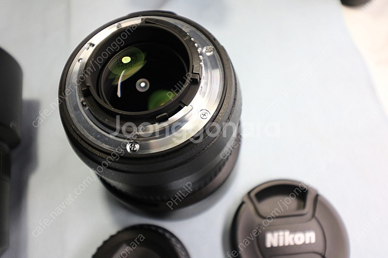 니콘 50mm(50.4g), 85mm(85.8g) 렌즈...--7