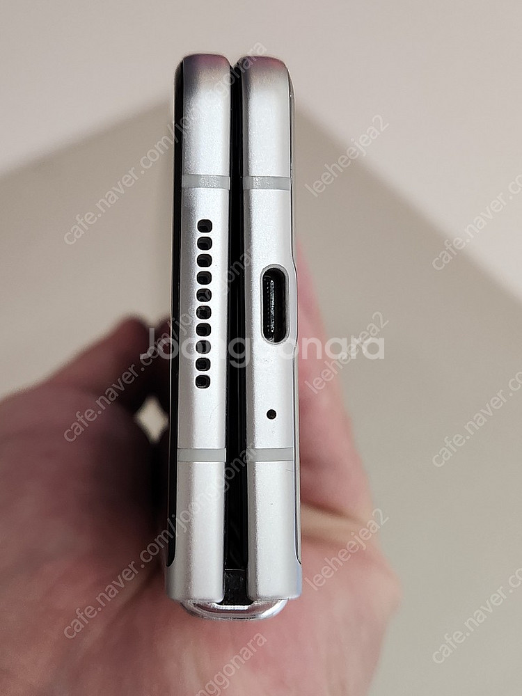 팝니다)갤럭시 Z폴드3 512GB(사진첨부합니다)--9