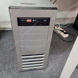 가성비 컴퓨터 본체 팝니다.( i7-3930k/gt1030/﻿ddr3 64GB ram )