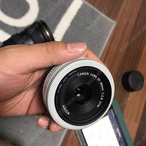 토키나 14-20 F2 캐논 마운트 + Eos Ef-R 어댑터(캐논정품) + 캐논 40mm 2.8 모두 구매한지 2달됨.