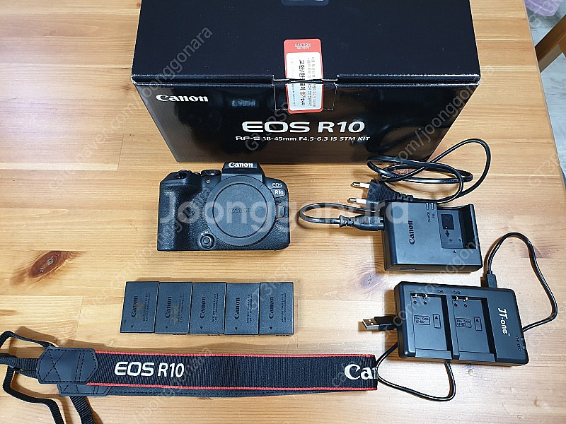 캐논 EOS R10 바디 팝니다--0