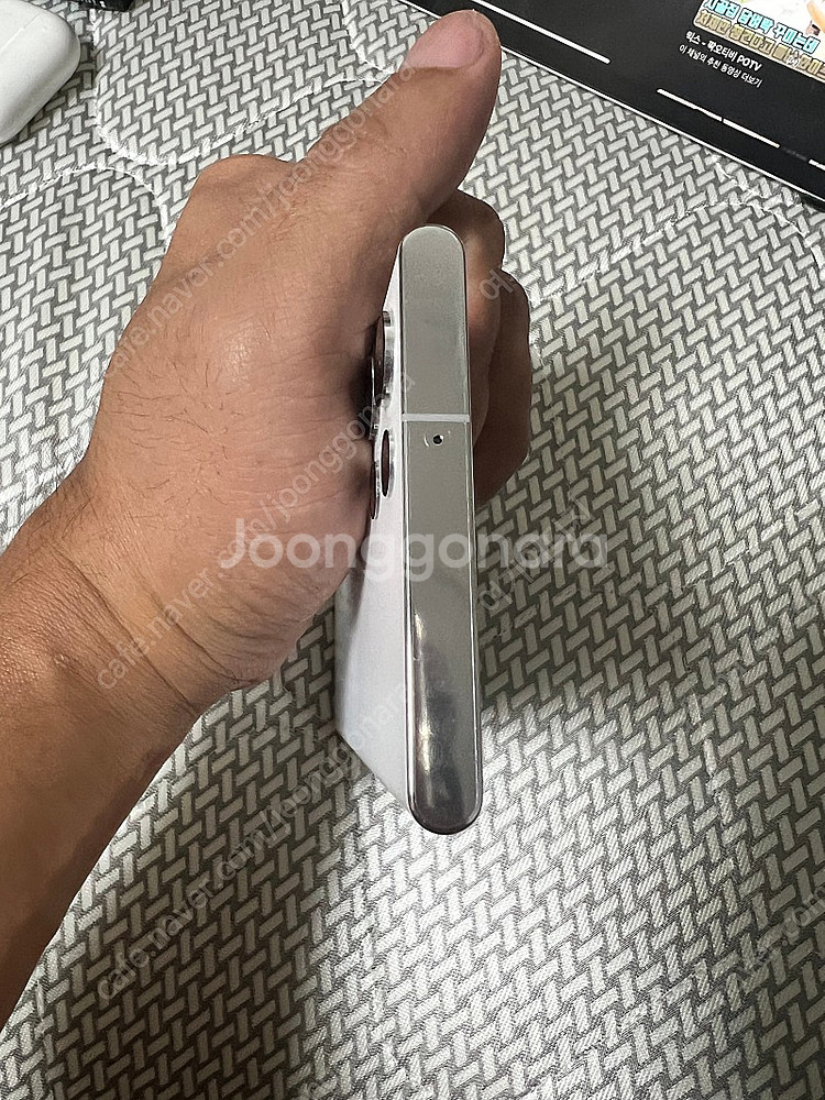 KT갤럭시s22울트라512GB화이트 팜니다--4