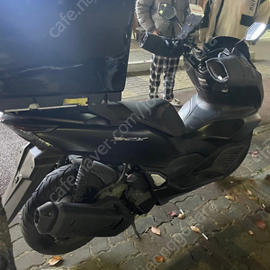 오토바이 pcx125 21년식 판매합니다