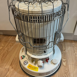 파세코 캠프27 아이보리 난로 팝니다.