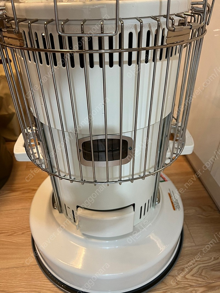 파세코 캠프27 아이보리 난로 팝니다.--2