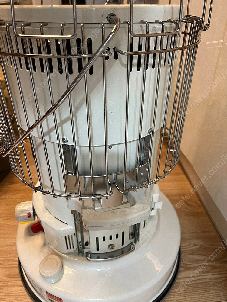 파세코 캠프27 아이보리 난로 팝니다.--3