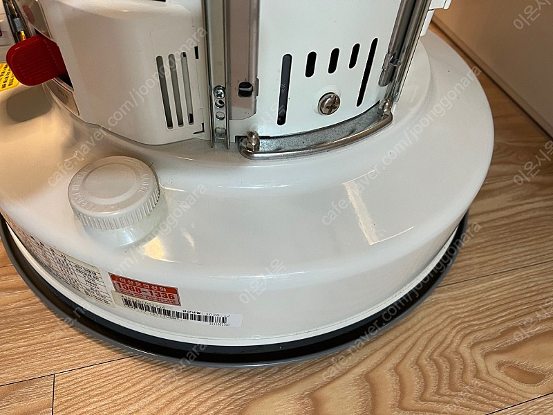 파세코 캠프27 아이보리 난로 팝니다.--4