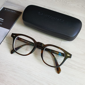 애쉬컴팩트 Tar 타르 올리브 Olive Tortoise 팝니다