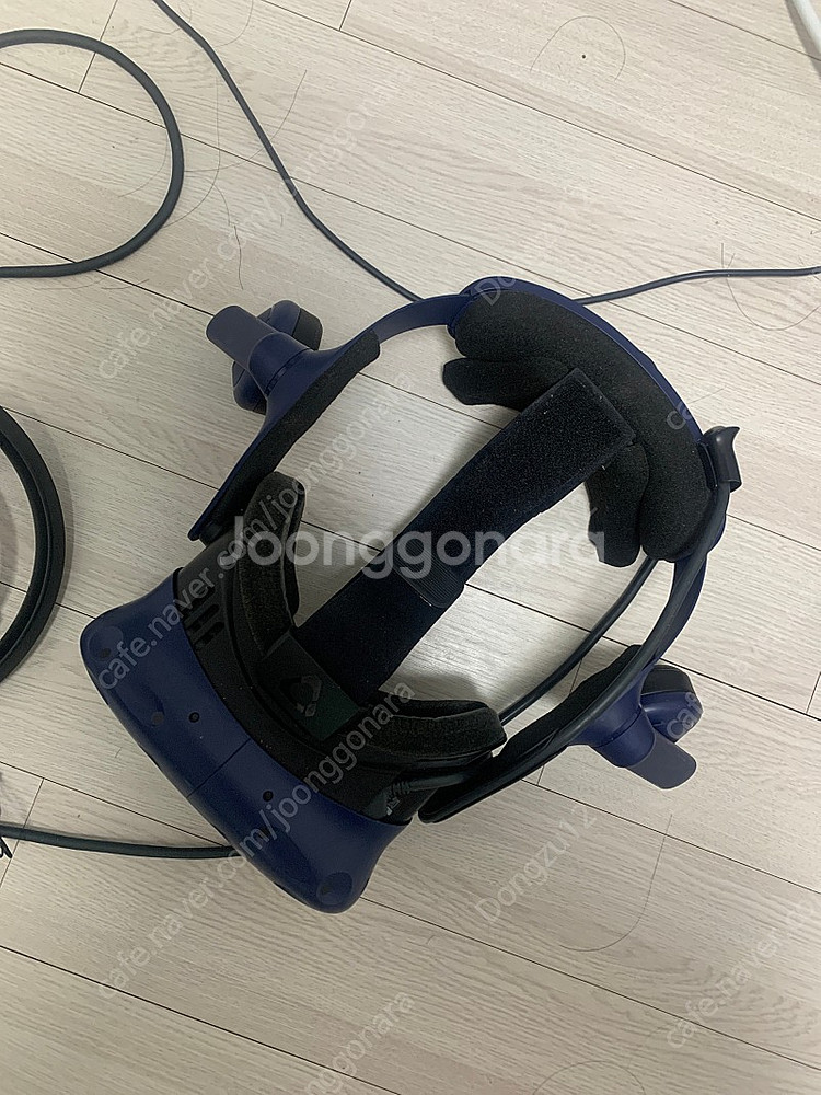 Vr 풀세트 팝니다(인덱스 컨트롤러, 바이브 HMD, ...--0
