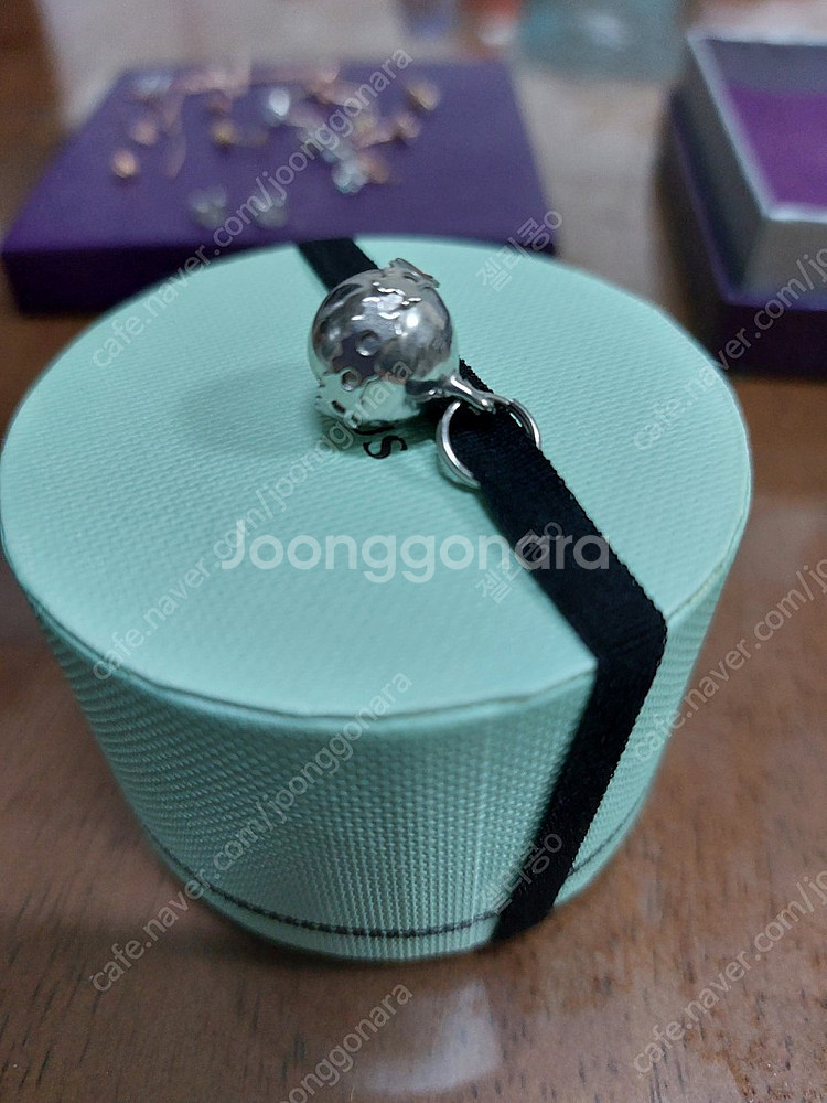 판매중ㅡ토스 곰다이아귀걸이 18k--5
