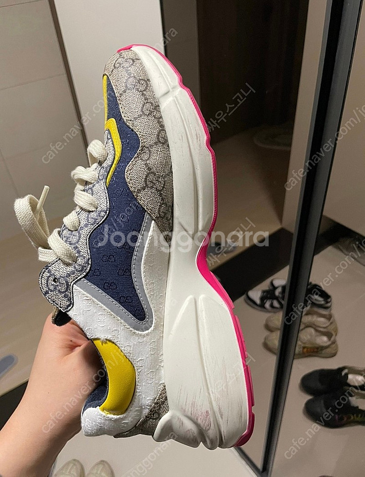 구찌 롸이톤/라이톤 스니커즈 9.5--4