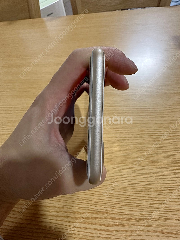 아이폰7 플러스 128GB 골드--4