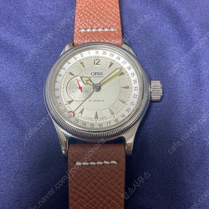 오리스 빅크라운 포인터데이트 36mm(45만)