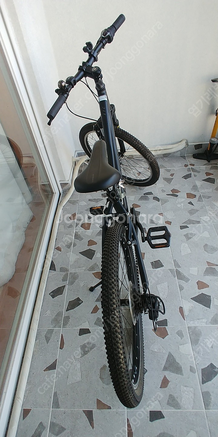 자이언트 XTC JR 24인치 쥬니어 자전거 팝니다.--1