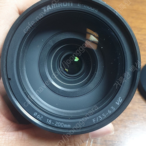 탐론 18200 f3.5-6.3 af 소니 e마운트 25만원