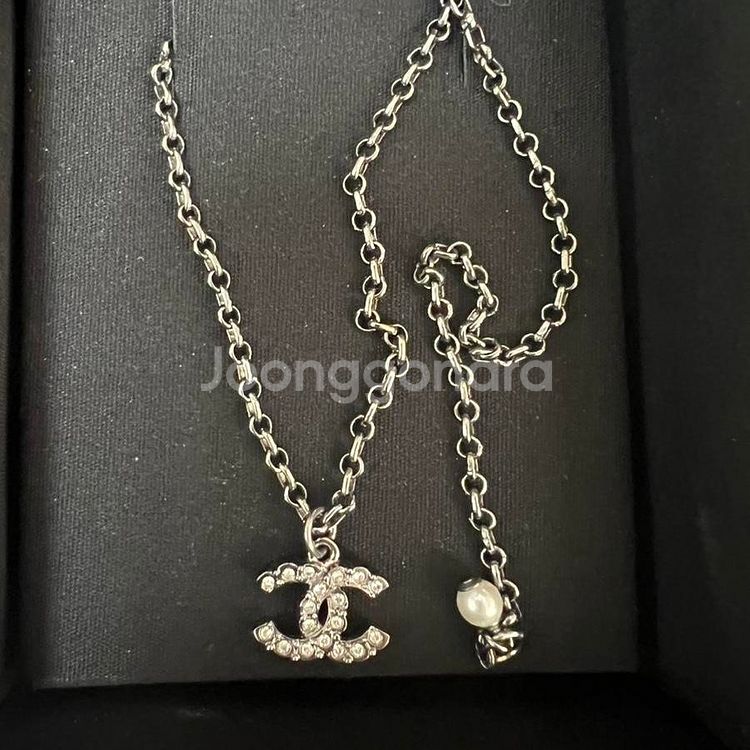 샤넬 목걸이 팝니다--2