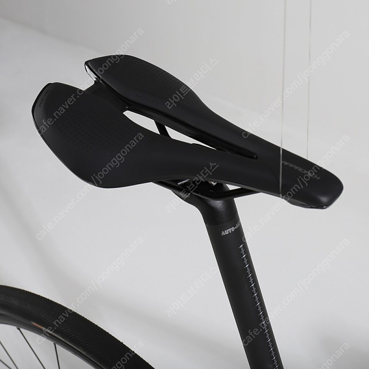 자이언트 2022 Defy Advanced 2[M/L] 180-187cm[180대] 라이트브라더스 WBGBBAJ47... 이미지