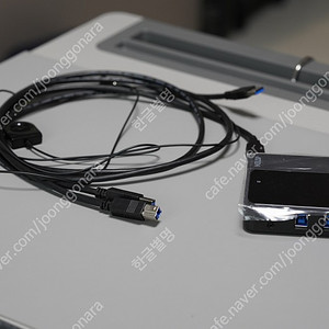 ATEN 2:4 USB 3.0 선택기 (US234)