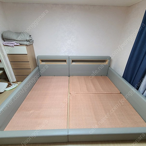 패밀리 저상 침대프레임 (LED) 팝니다. (Q+SS)